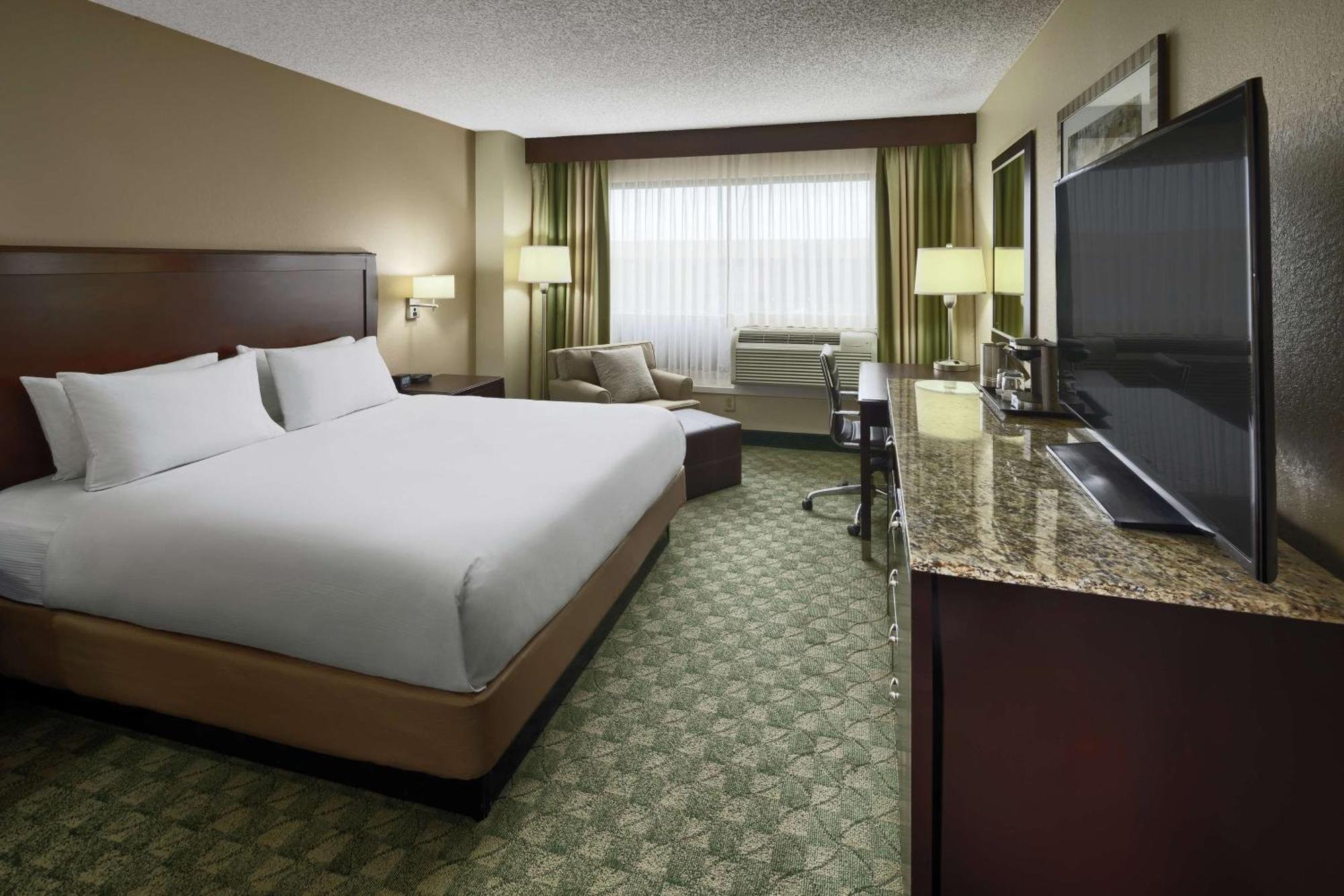 Doubletree By Hilton San Antonio Downtown Hotel Exterior photo